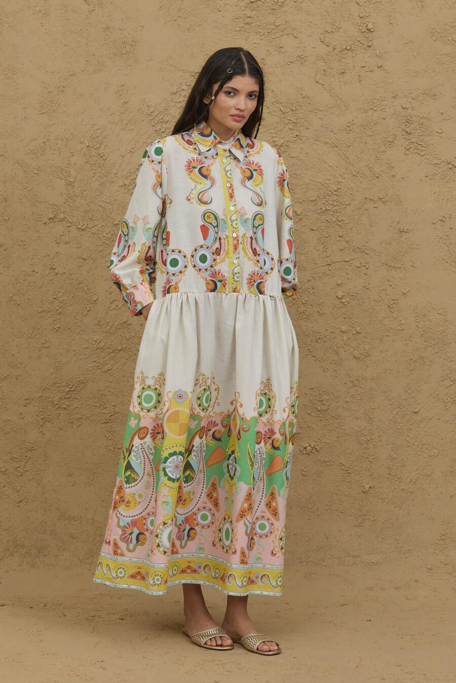 Patterned pleated dress natural