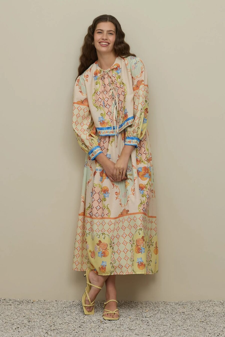 Patterned skirt suit natural