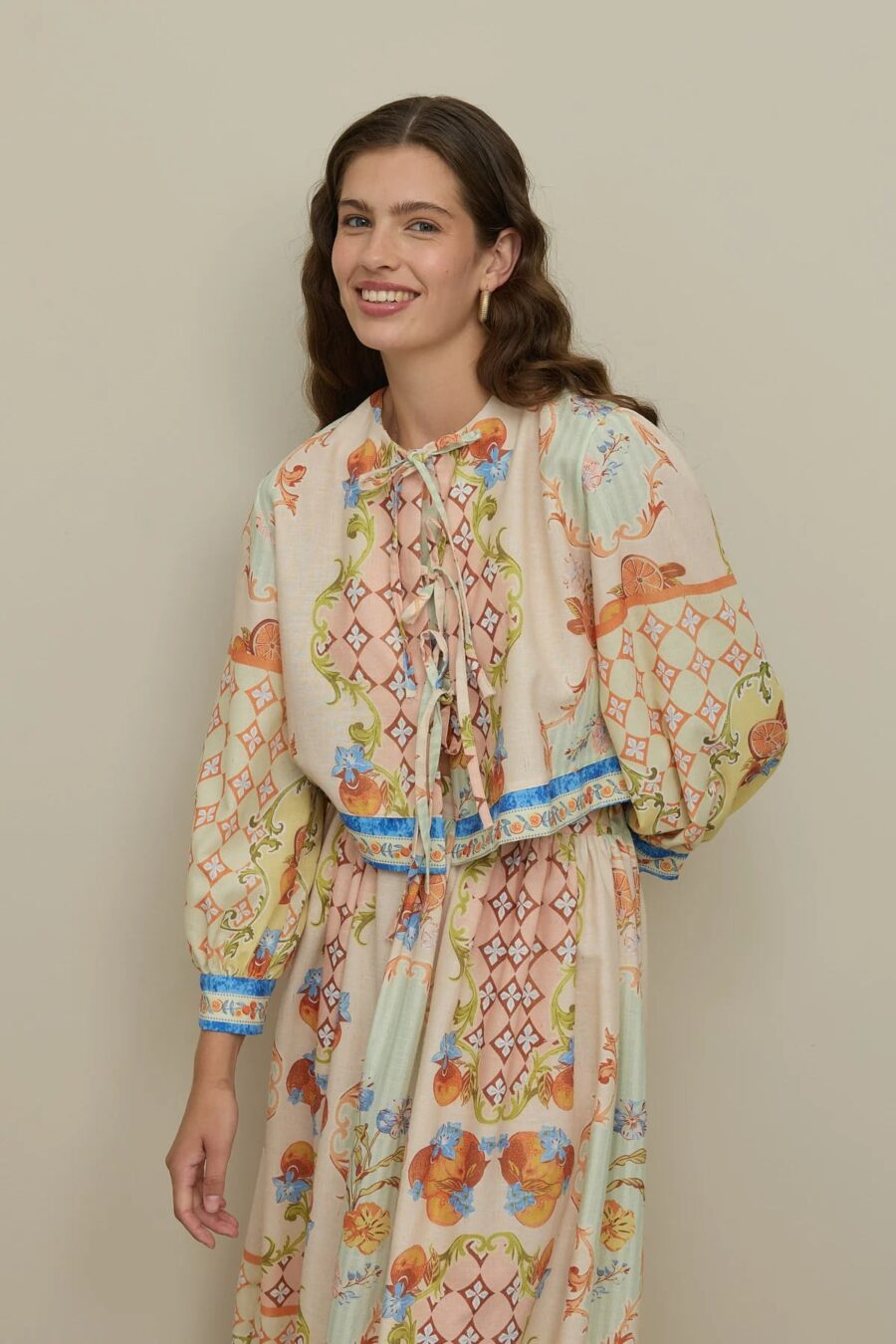 Patterned skirt suit natural