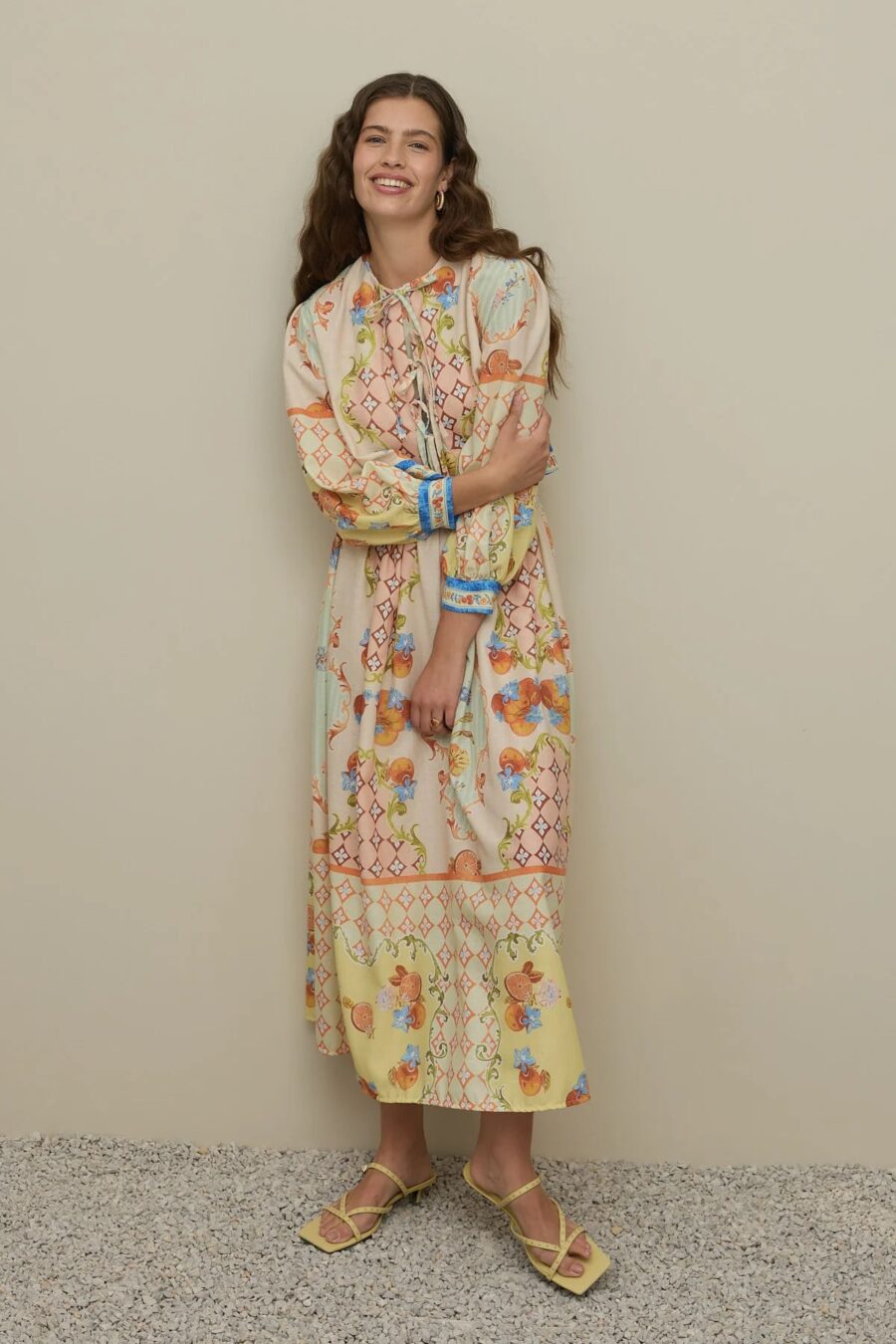 Patterned skirt suit natural