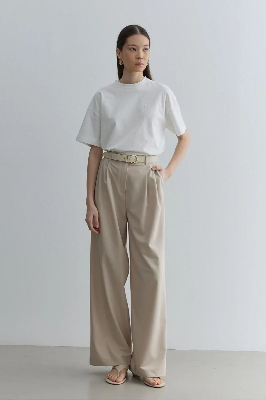 Straight leg trousers mink