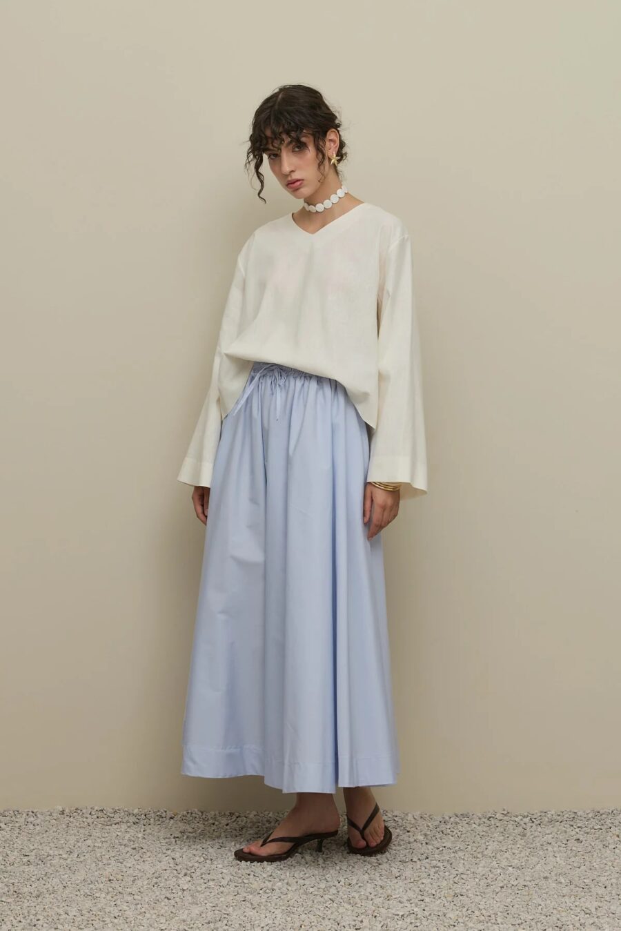 Thick pleated wide skirt light blue