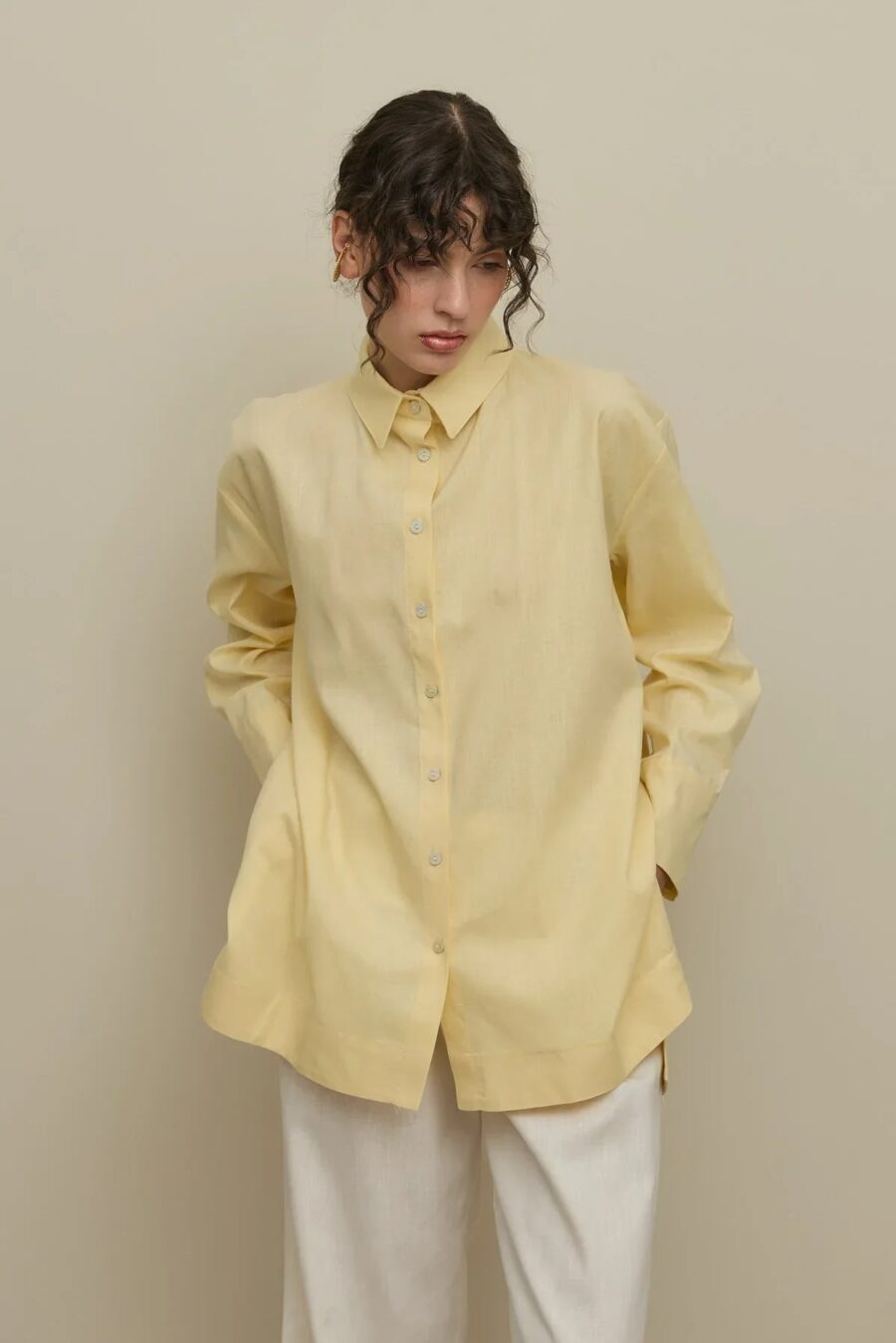 Cuffed shirt yellow