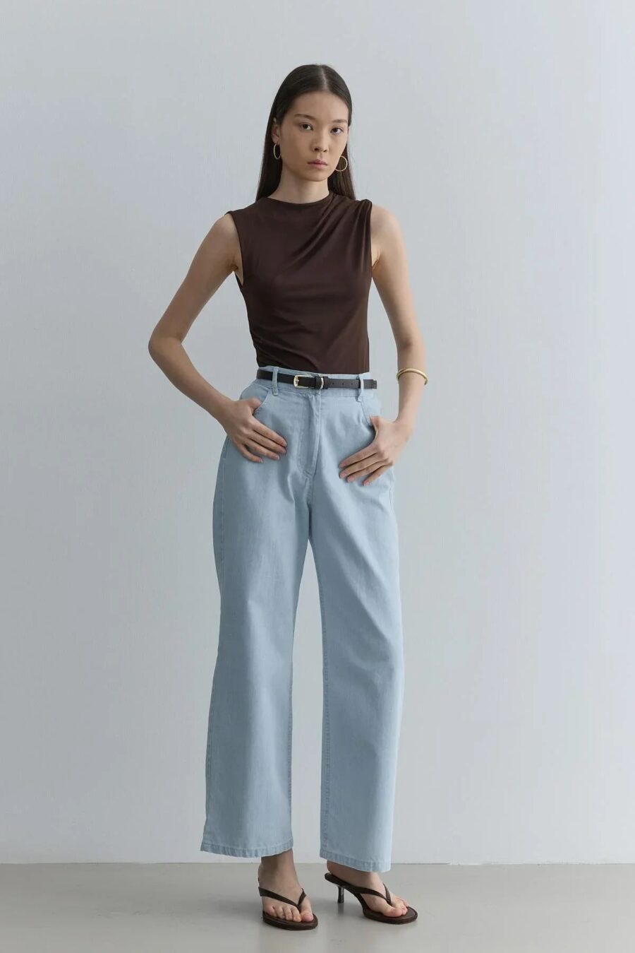 Straight cut jeans light blue