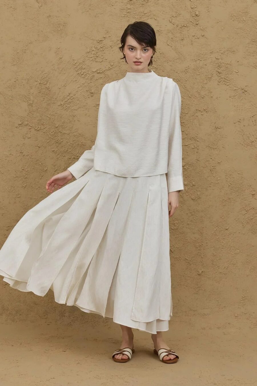 Flounce collar suit natural