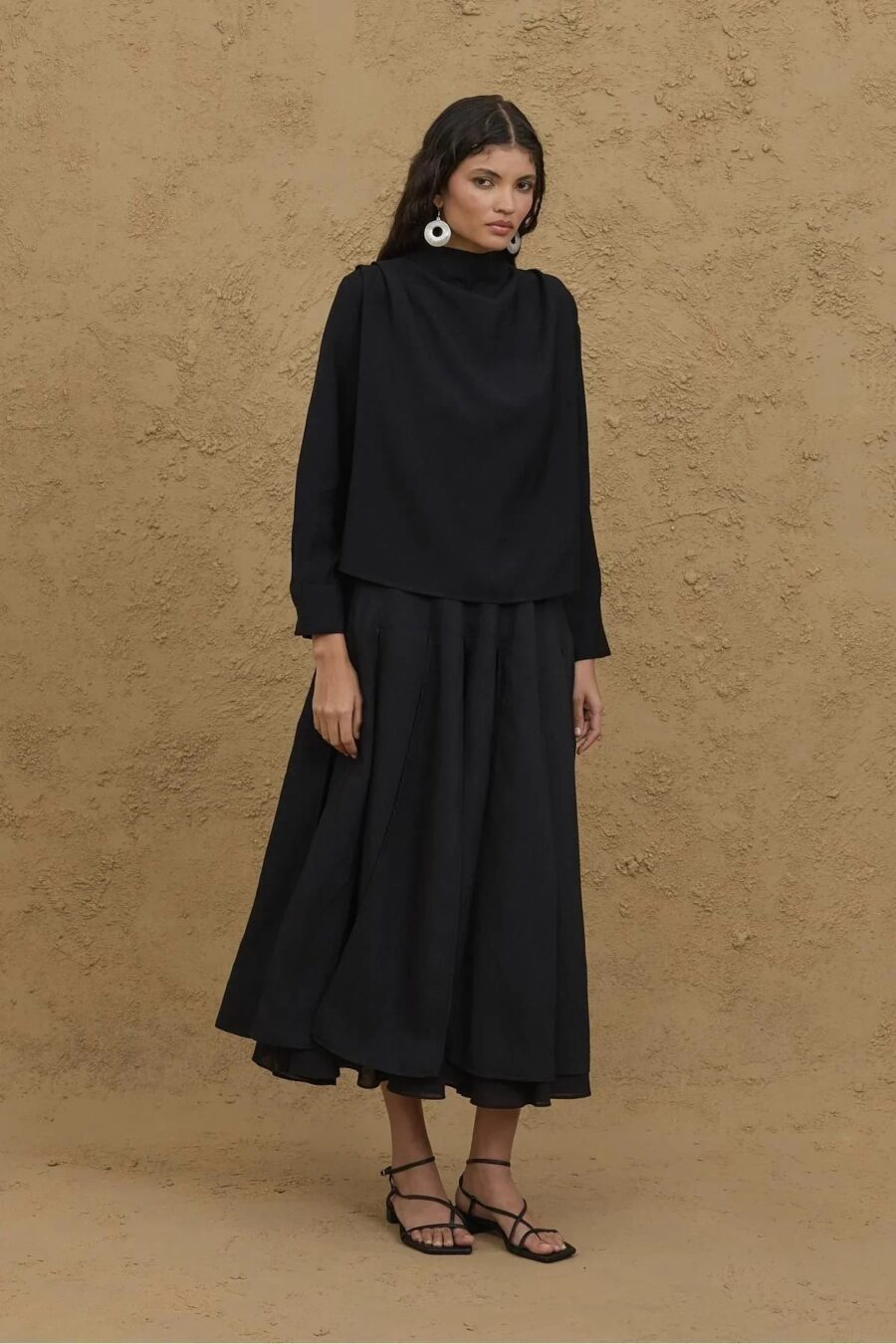 Flounce collar suit black