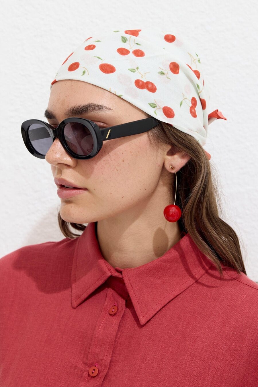 Patterned cotton scarf cherry