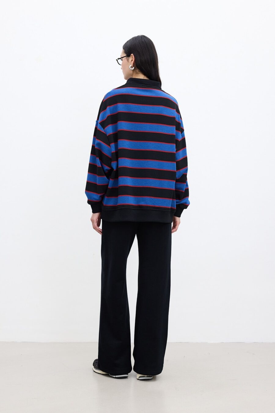 Blue oversized polo sweatshirt