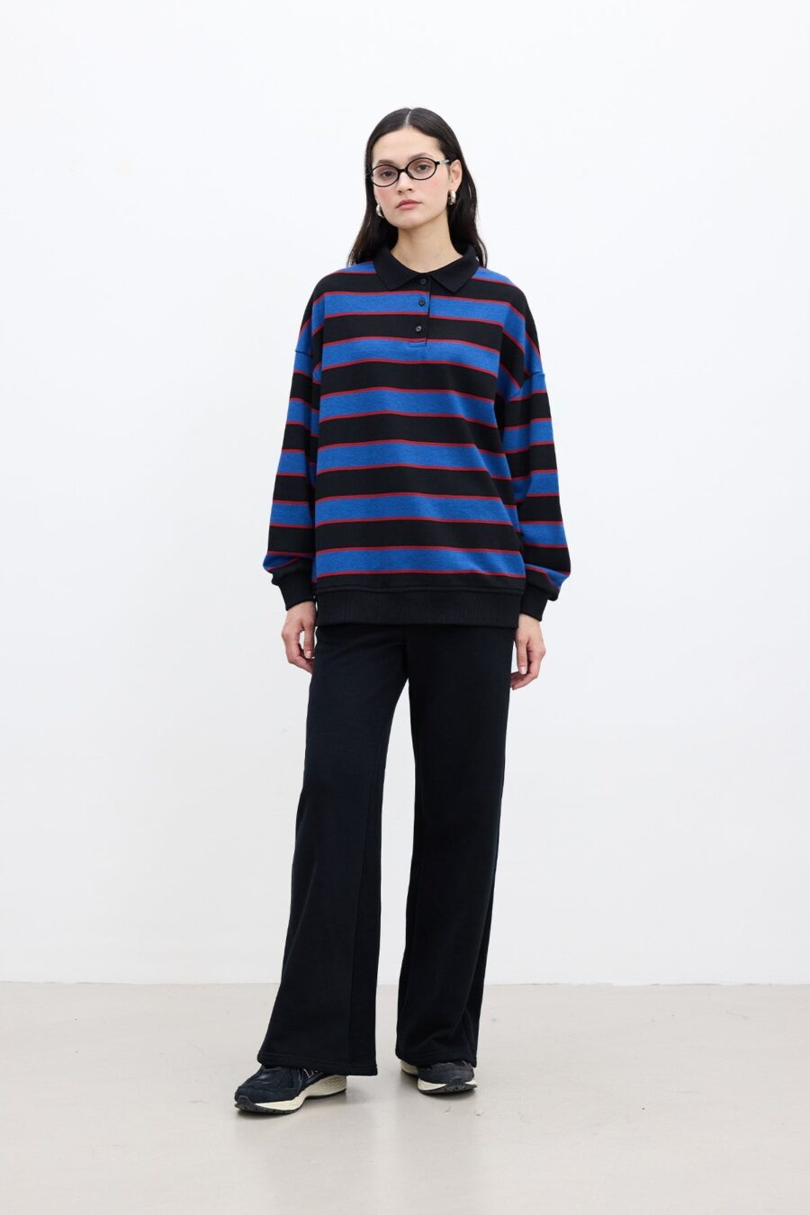 Blue oversized polo sweatshirt