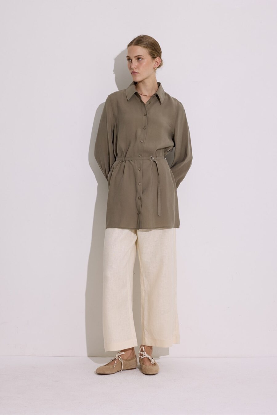 Modal belted shirt khaki