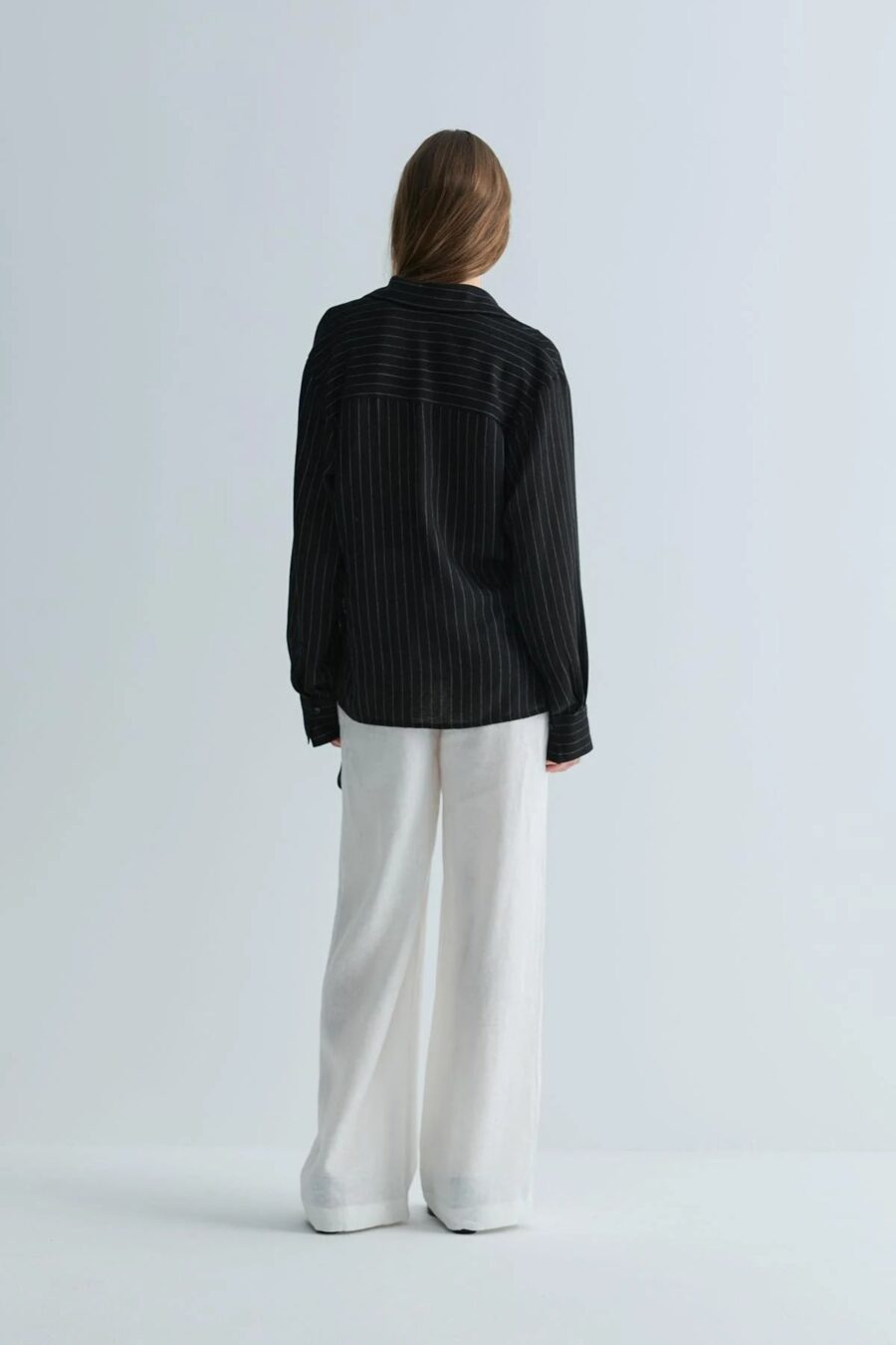 Black lino tied linen shirt