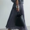women-gray-donette-pleated-skirt-kanstore-5-min Gray donette pleated suit