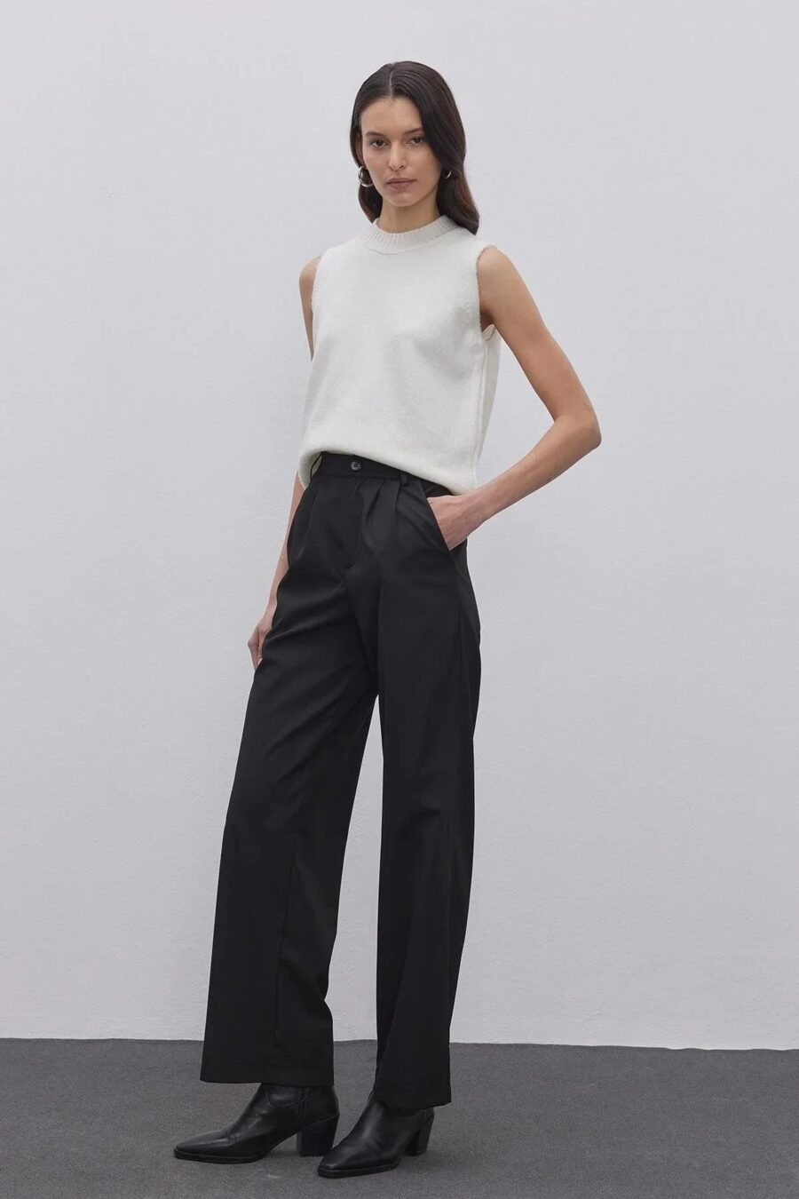 Black pleated palazzo trousers