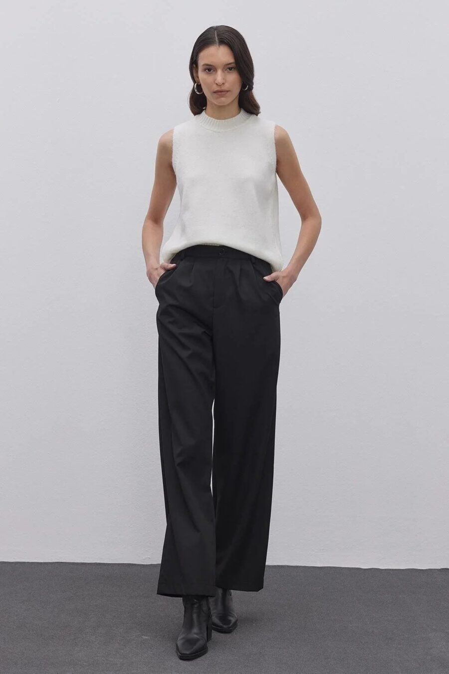 Black pleated palazzo trousers