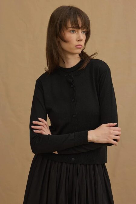 Black slim top and buttoned cardigan (2 Pieces)