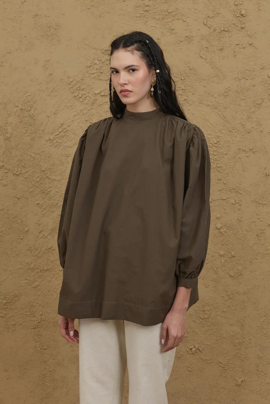 womens-khaki-pleated-shirt-kanstore-4-min Khaki pleated shirt