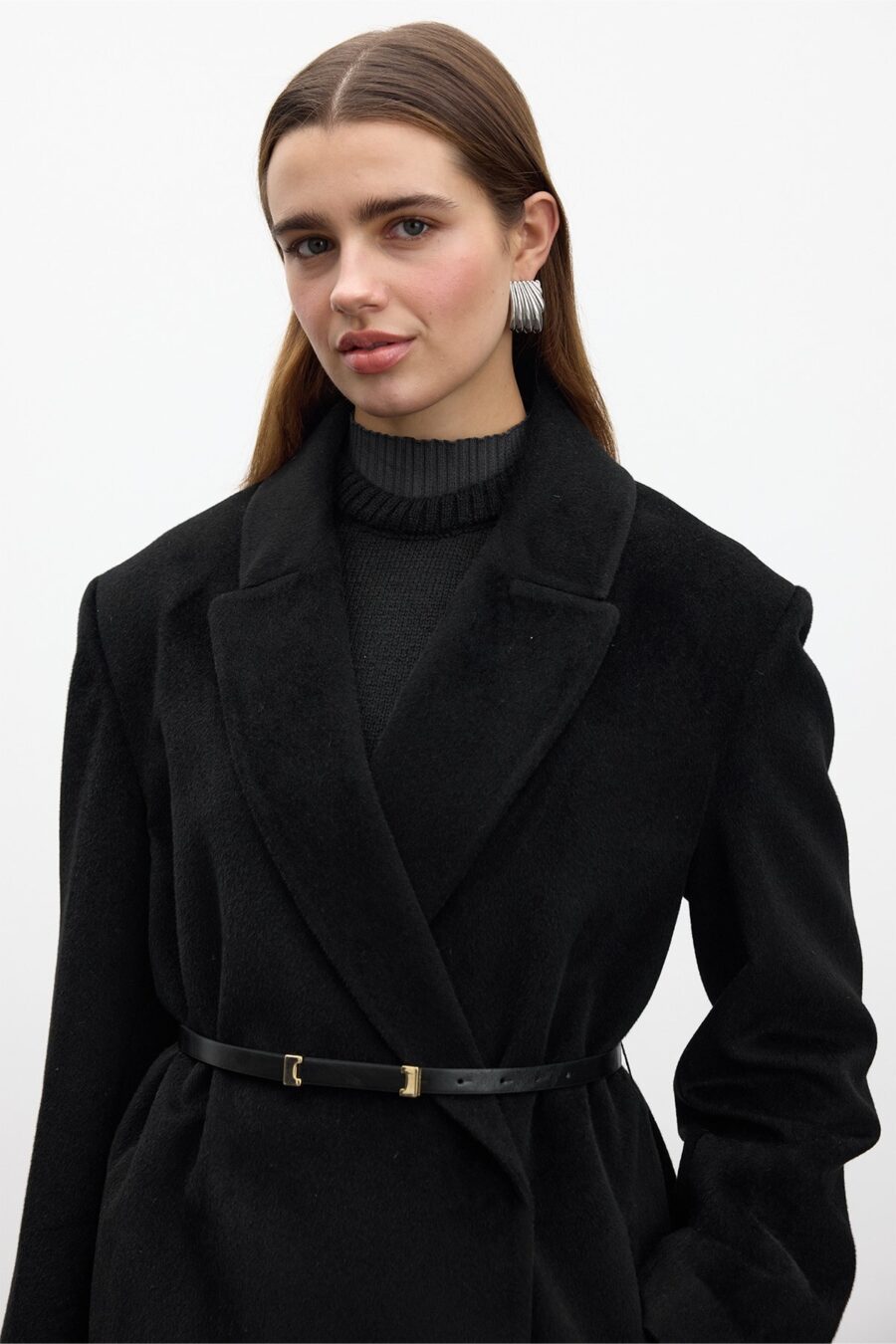 Belted long cachet coat black