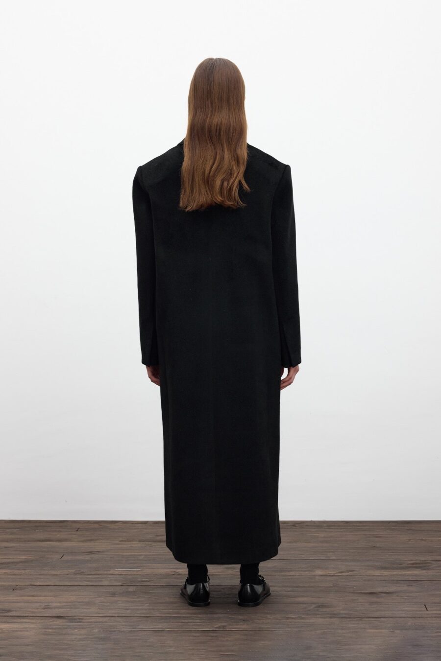 Belted long cachet coat black