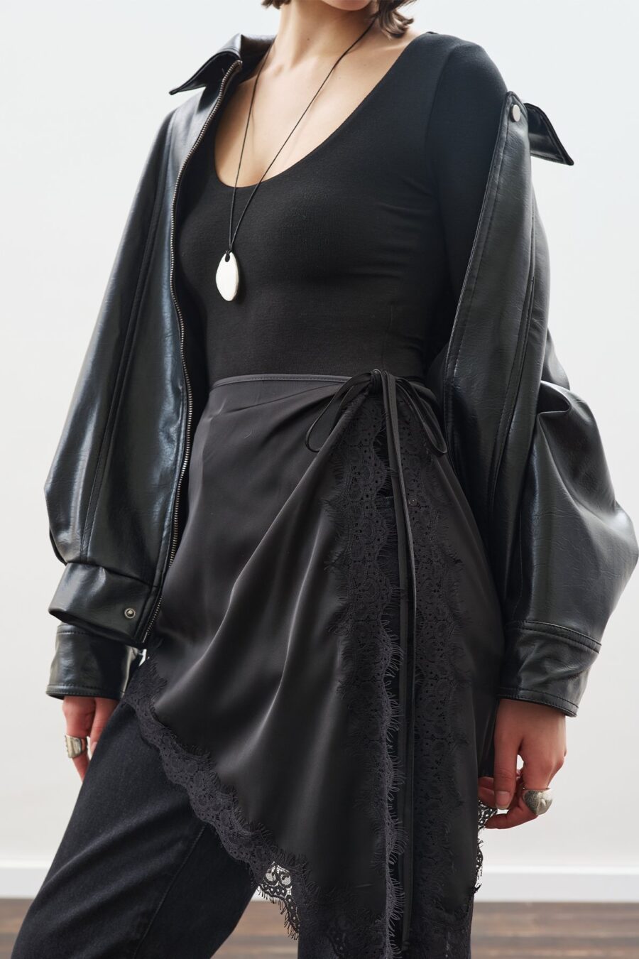 1200x1800_-93048-17-B-min Lace trim waist belt black