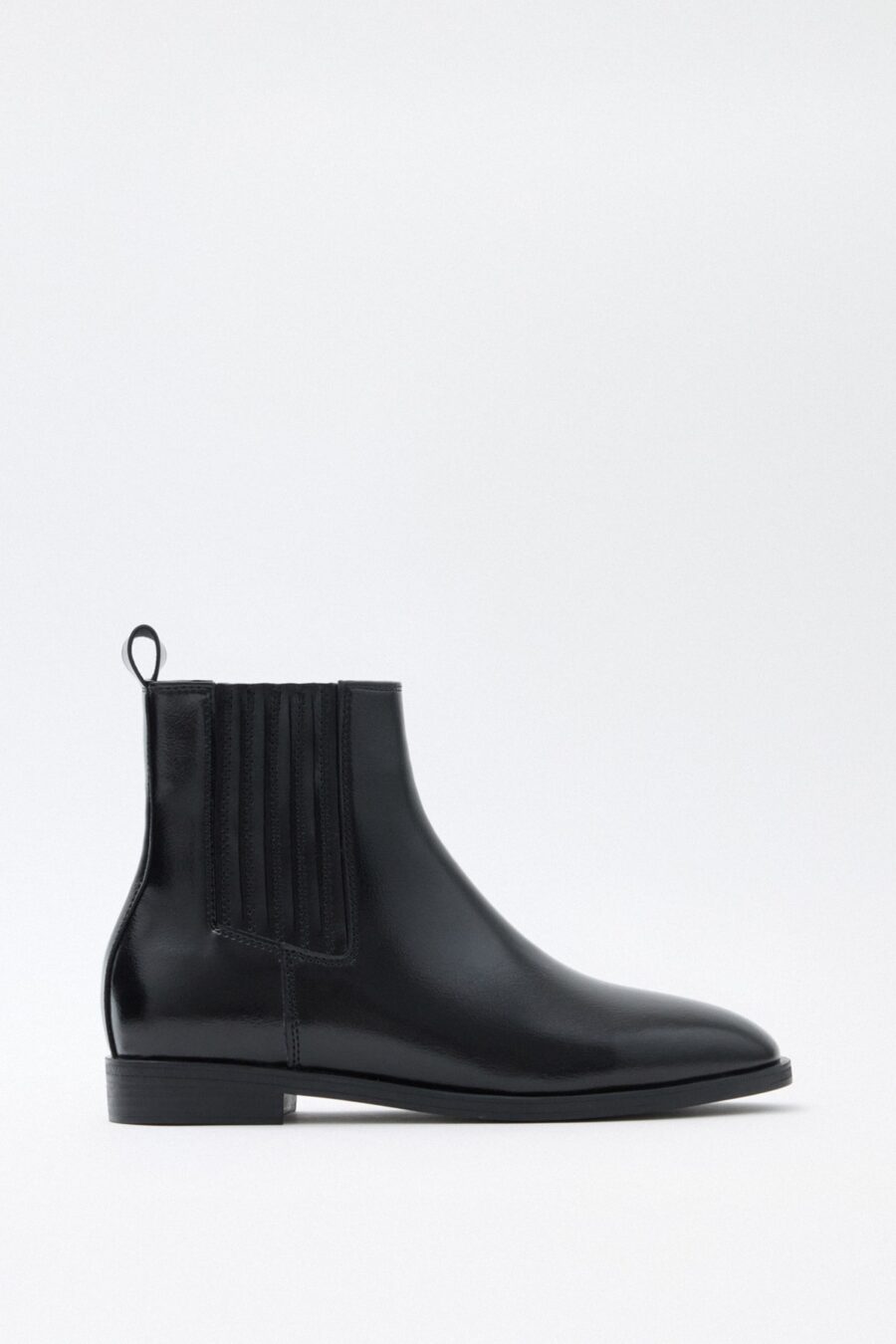 Black elastic ankle boots