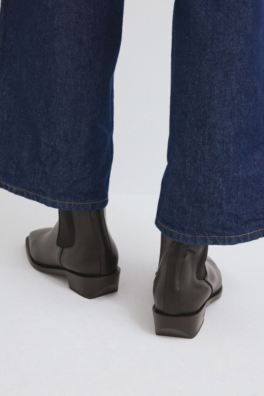 dark-brown-square-toe-elastic-boots-kanstore-6-min Dark brown square-toe elastic boots