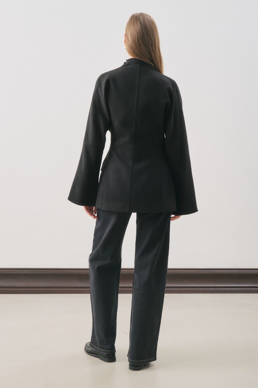 Aroa wool belt suit black