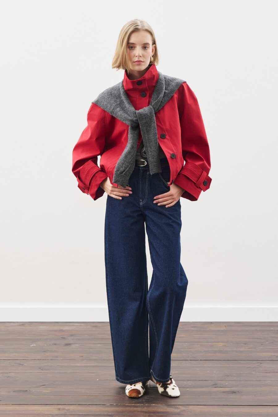 Indigo wide-leg stitched jeans