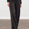 Aroa wool belt suit black