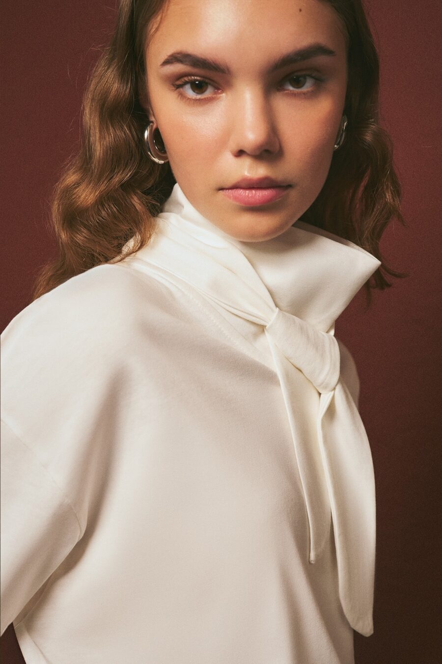 1200x1800_-93774-16-B-min Ecru high-neck tie blouse