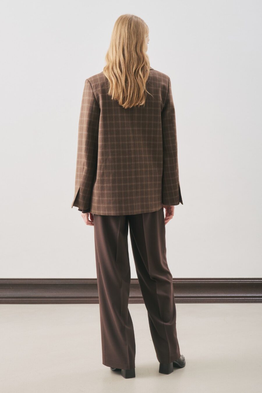 Brown double-breasted check blazer