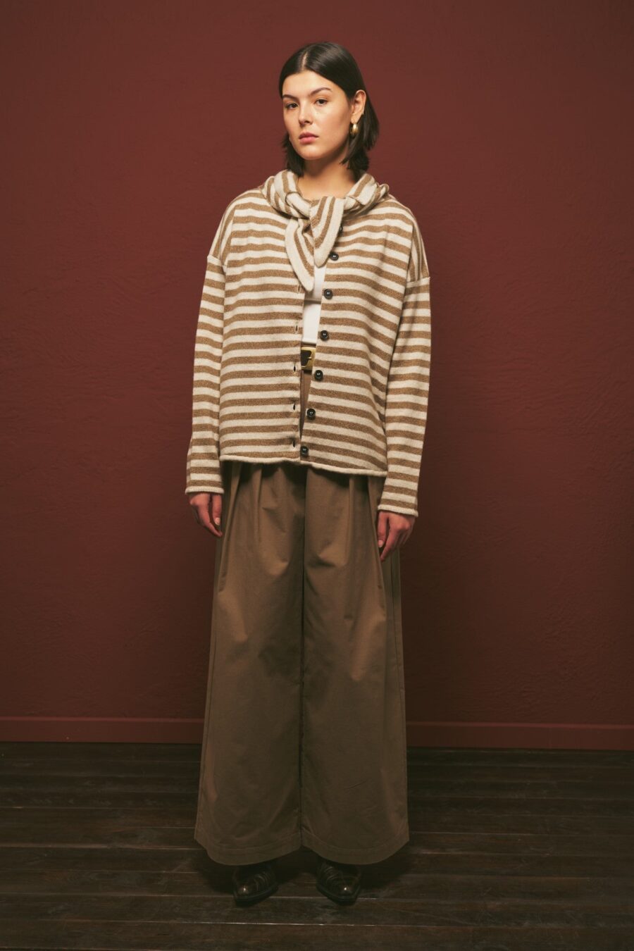 1200x1800_-94257-16-B-min Beige striped cardigan with scarf detail