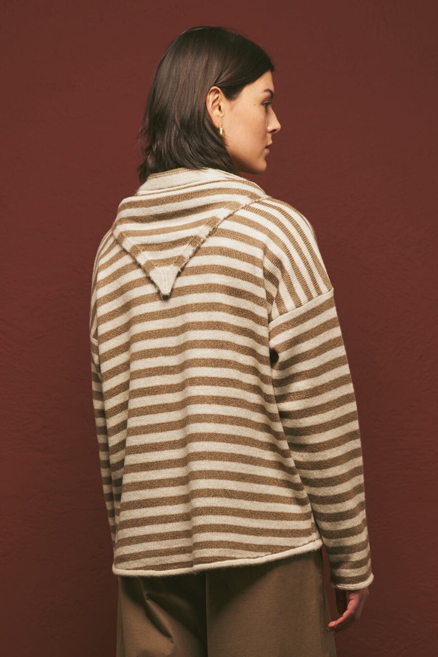 1200x1800_-94260-16-B-min Beige striped cardigan with scarf detail