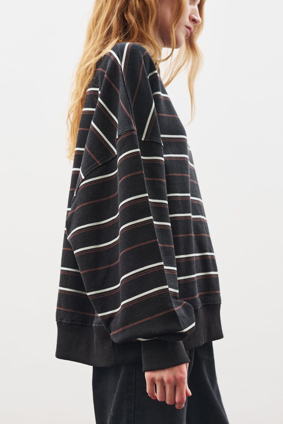 Oversized striped sweatshirt black