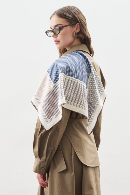 Patterned medium-length satin scarf classic navy