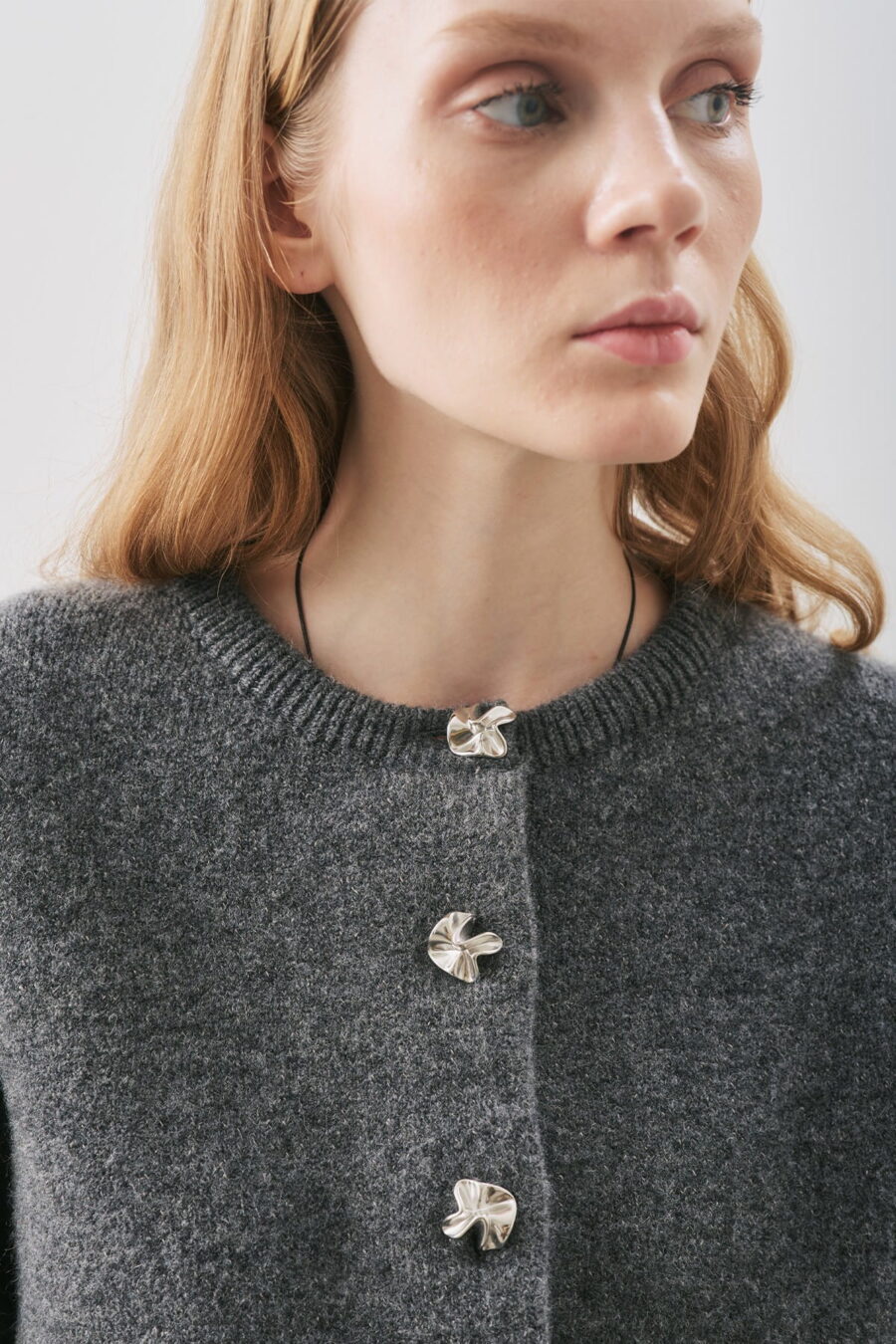 Button detailed suit anthracite