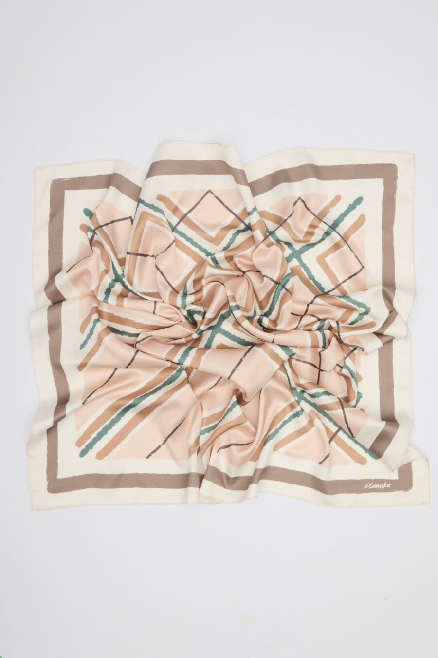 Patterned medium-length satin scarf leya