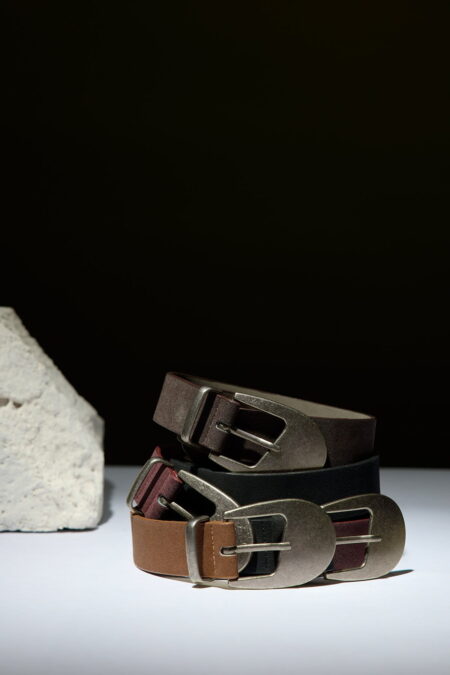 Antique buckle thin belt camel