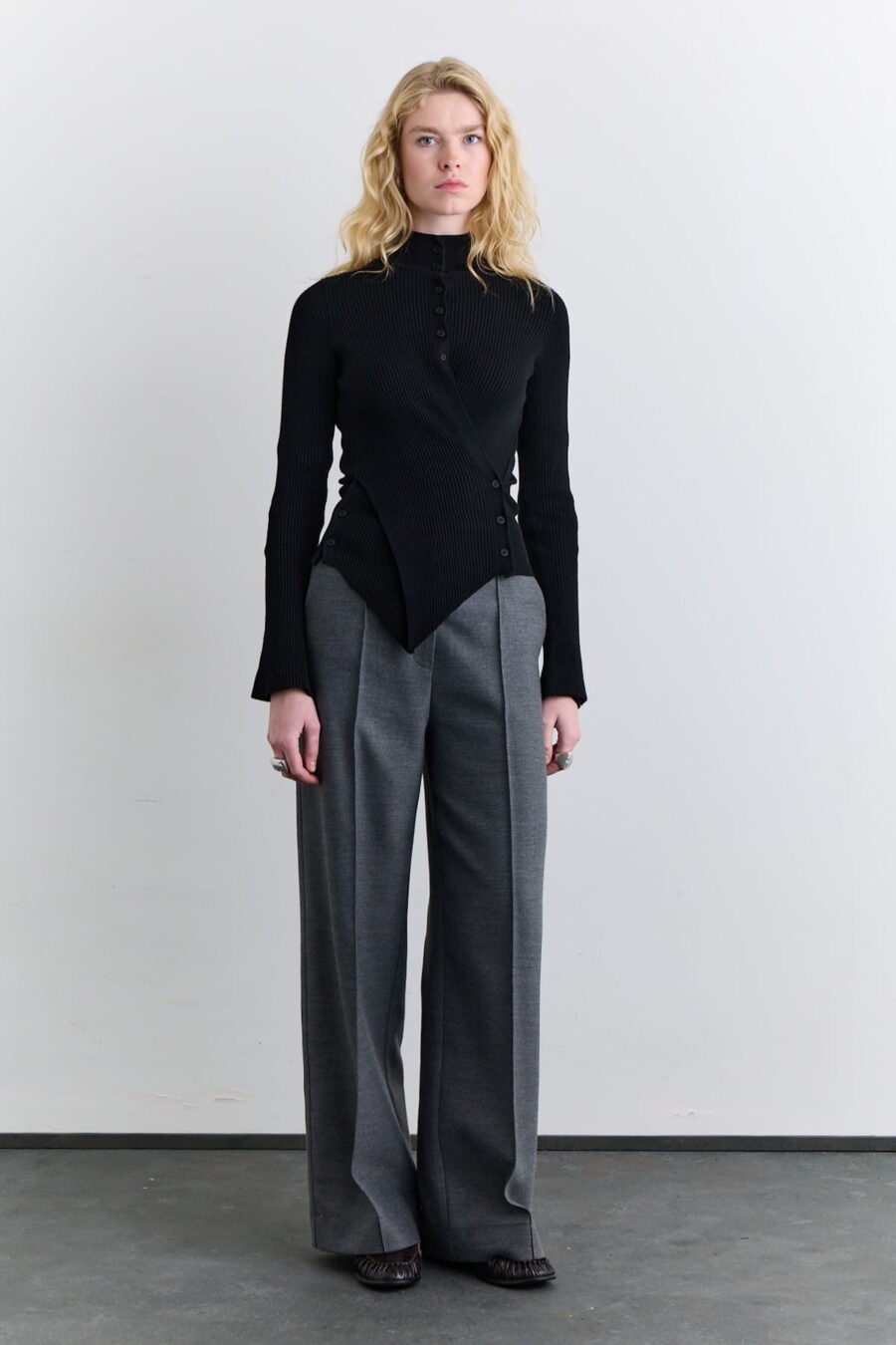 Grey classic pleated fabric trousers