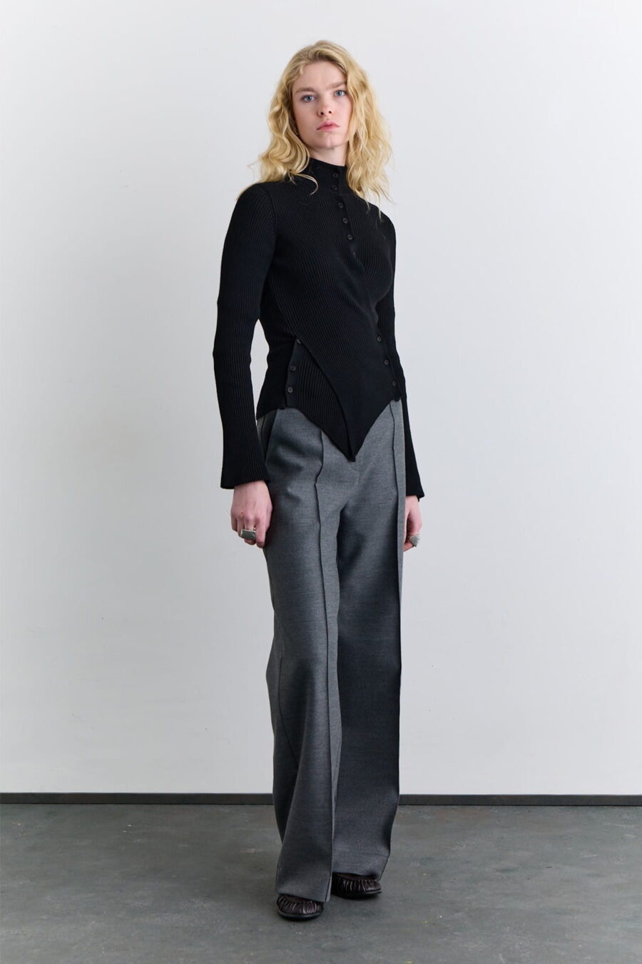 Grey classic pleated fabric trousers