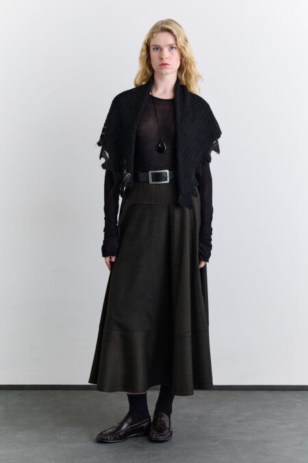 Wide skirt khaki with cup detail