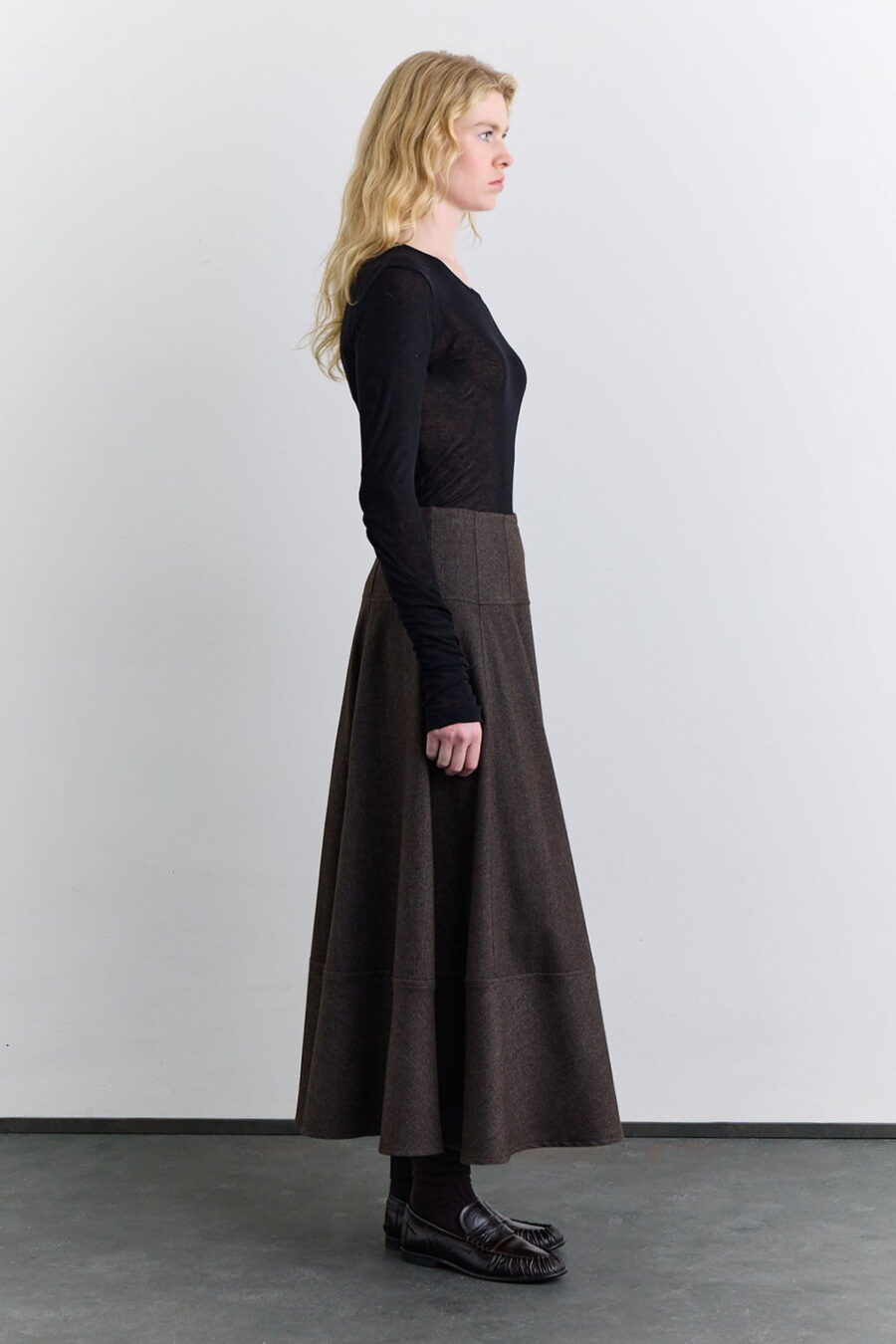 Wide skirt mink with cup detail