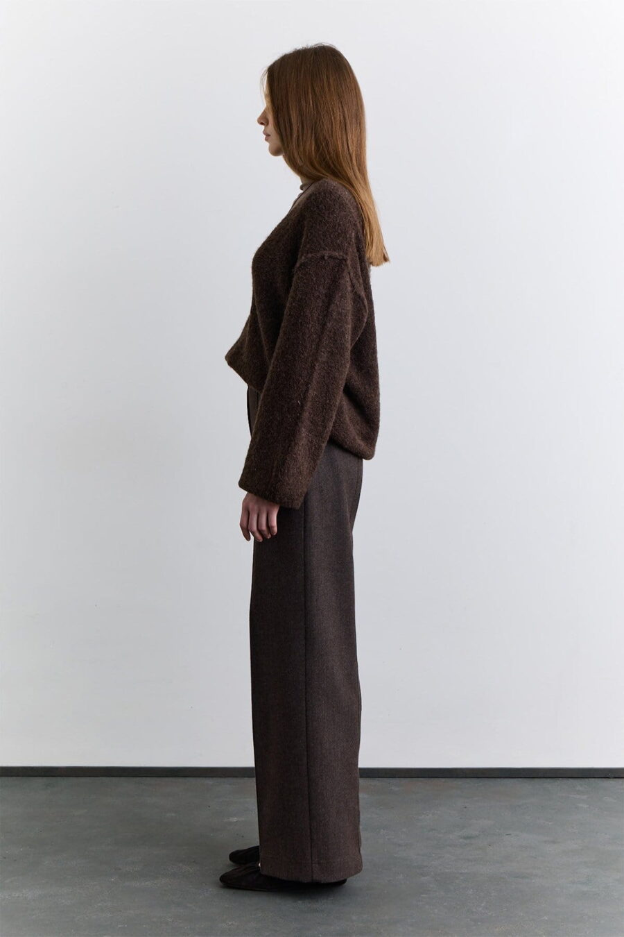 Soft textured sweater bitter brown
