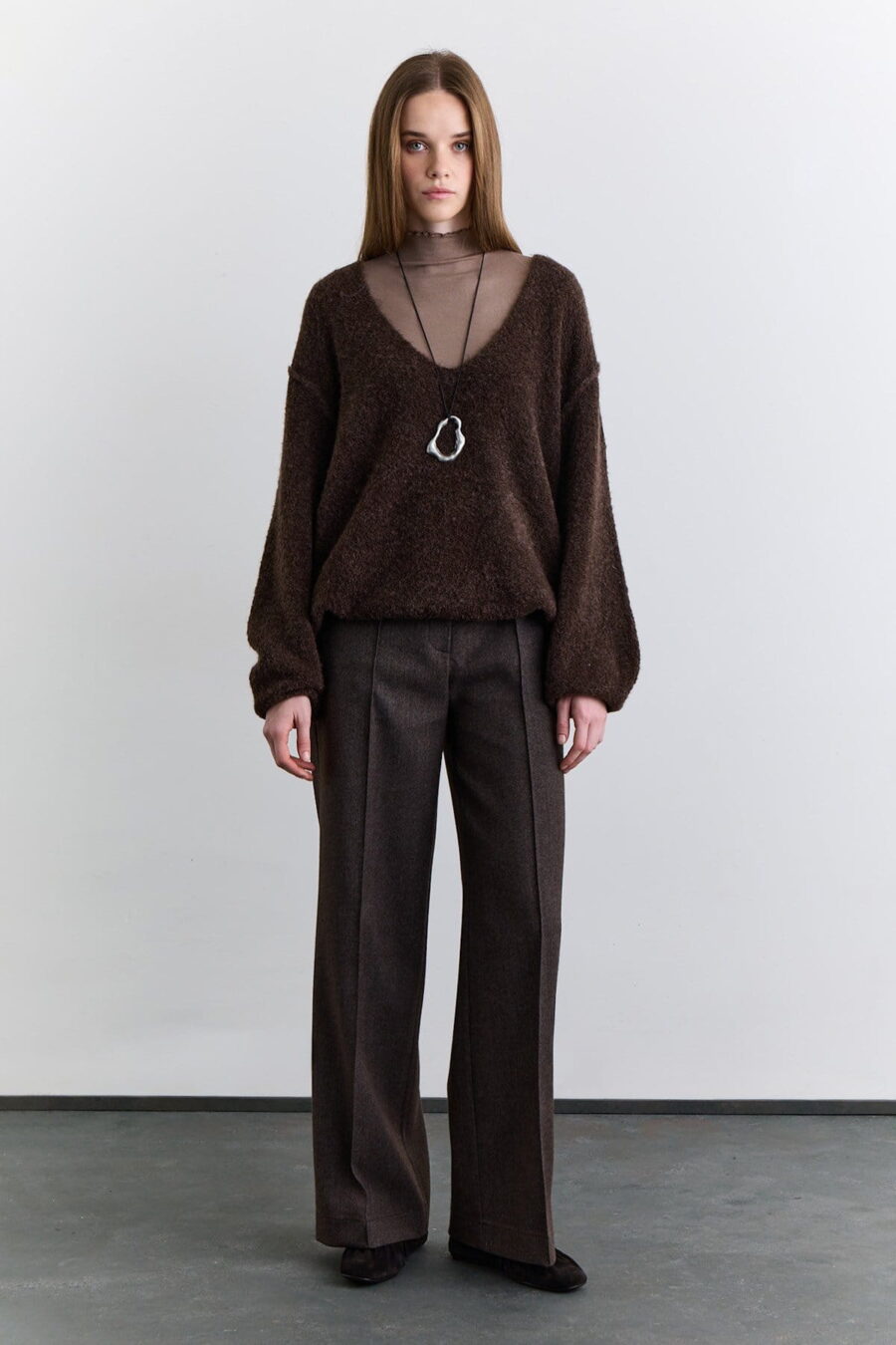 Soft textured sweater bitter brown