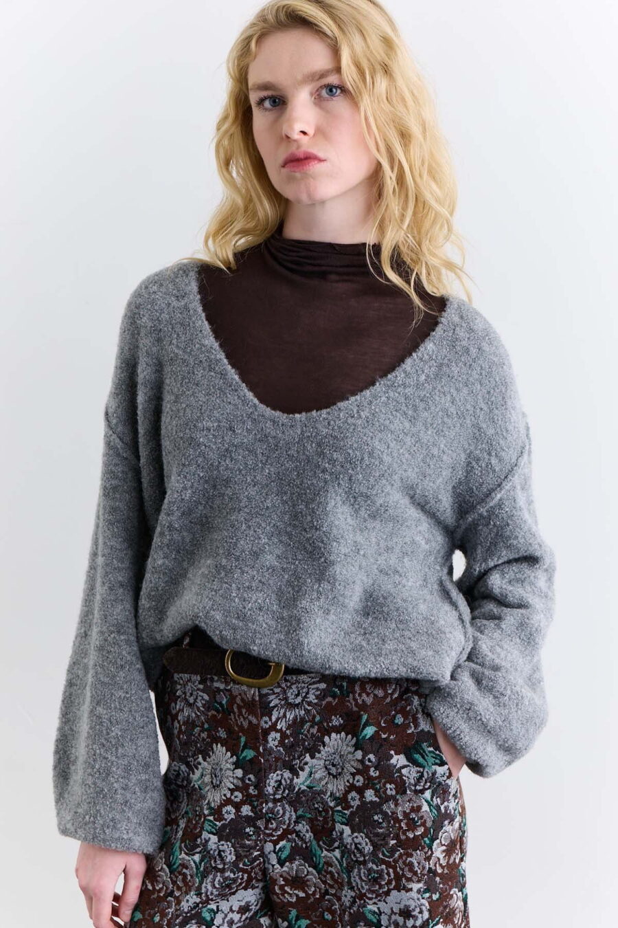 Soft textured sweater light grey