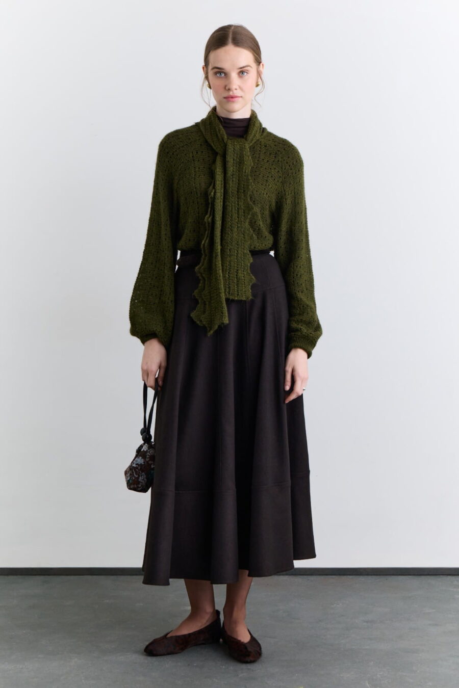 Wide skirt brown with cup detail