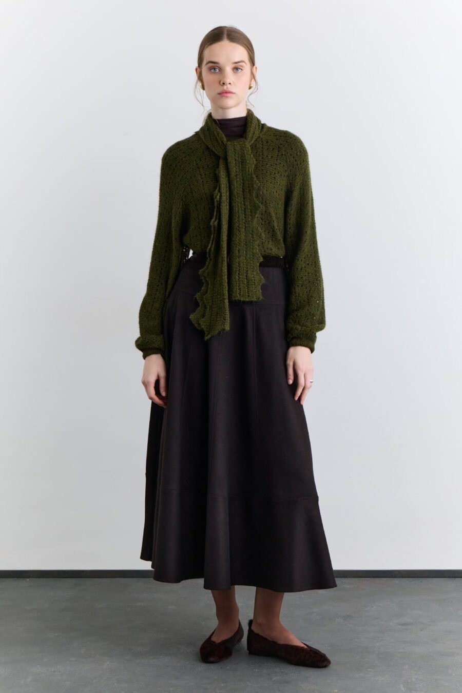 Wide skirt brown with cup detail