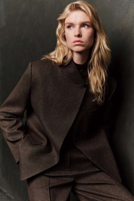 1200x1800_-95248-17-B Mink high-neck suit