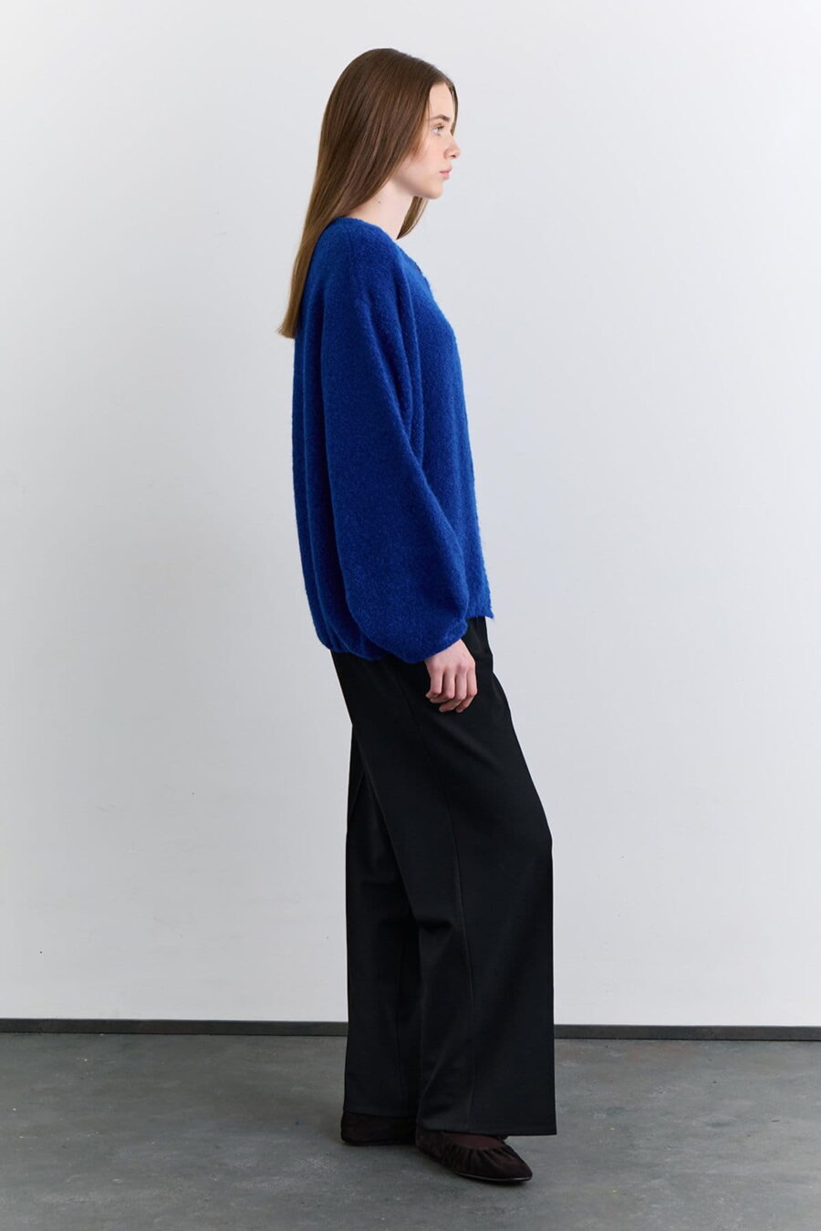 Soft textured buttoned cardigan blue