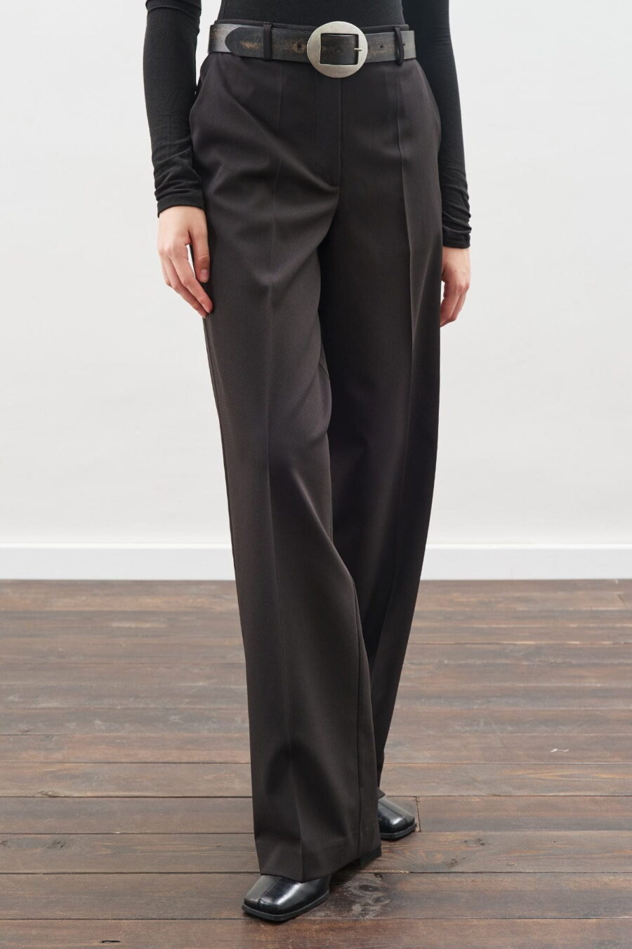 Black long-leg straight trousers