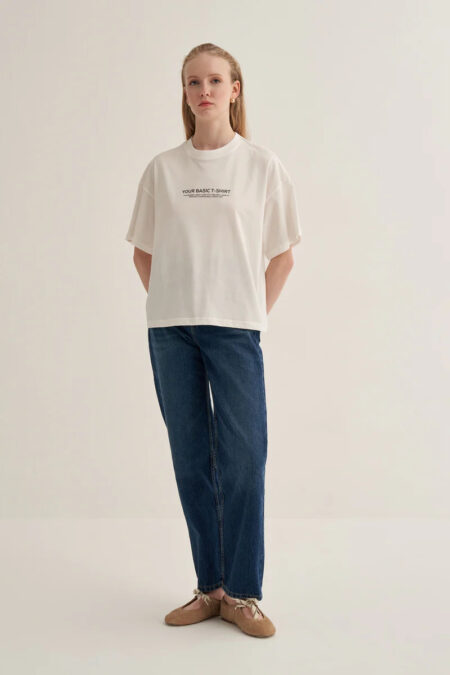 Ecru oversized text print t-shirt